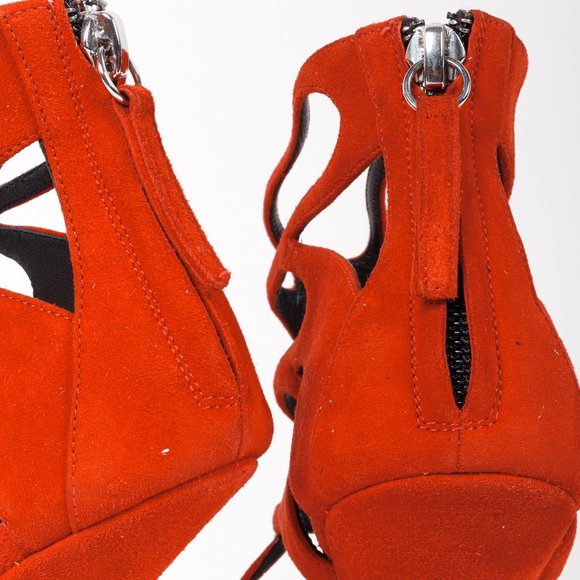 Giuseppe Zanotti Red Suede Cut Out Cage Sandals - Picture 9 of 10